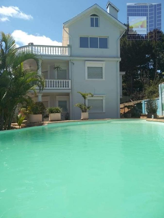 Location annuelle Maison/Villa ANTANANARIVO MADAGASCAR  