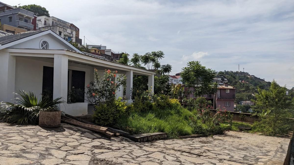 Location annuelle Maison/Villa ANTANANARIVO MADAGASCAR  