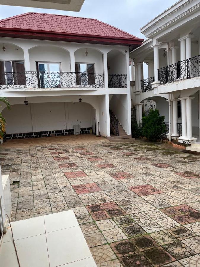 Vente Maison/Villa YAOUNDE - MFOU -MONTI CAMEROUN  